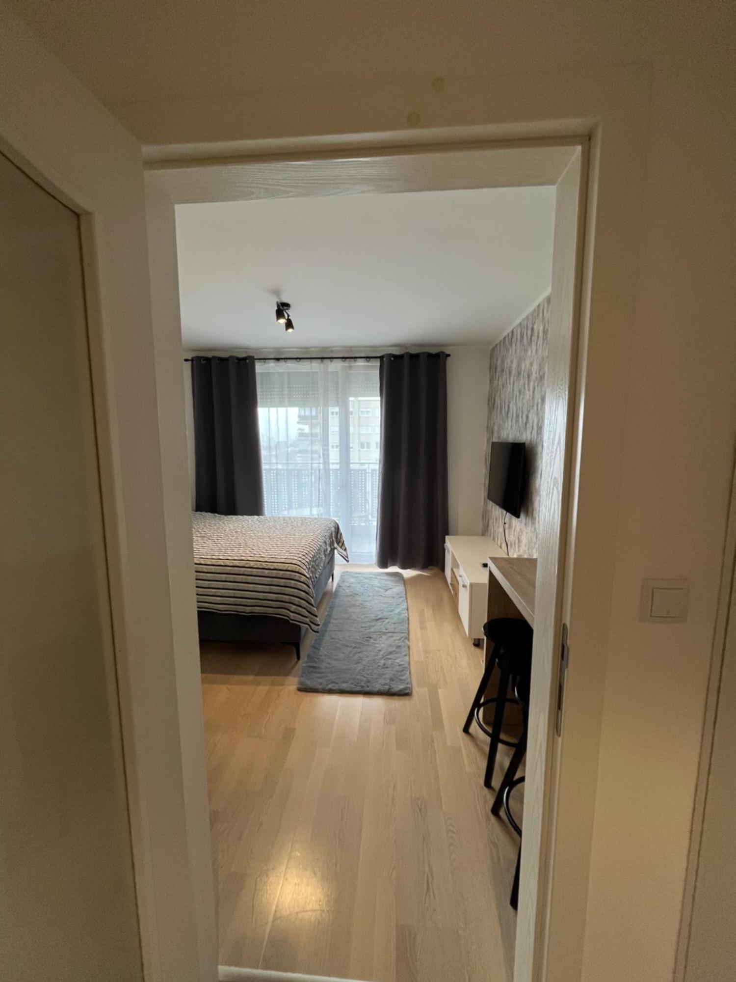 Apartment Una SJJ Buitenkant foto